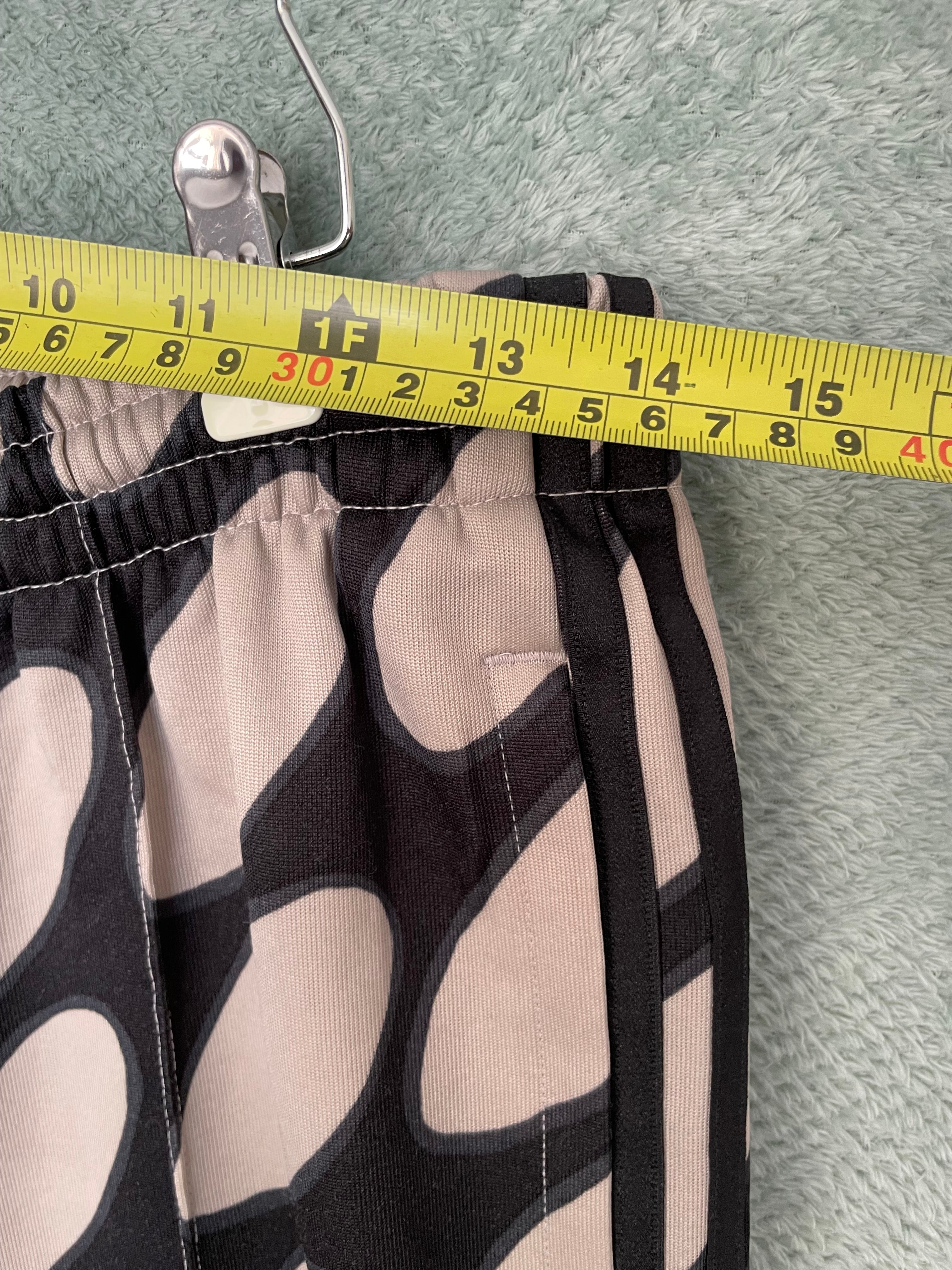 Pantalón deportivo Marimekko Adidas (M)