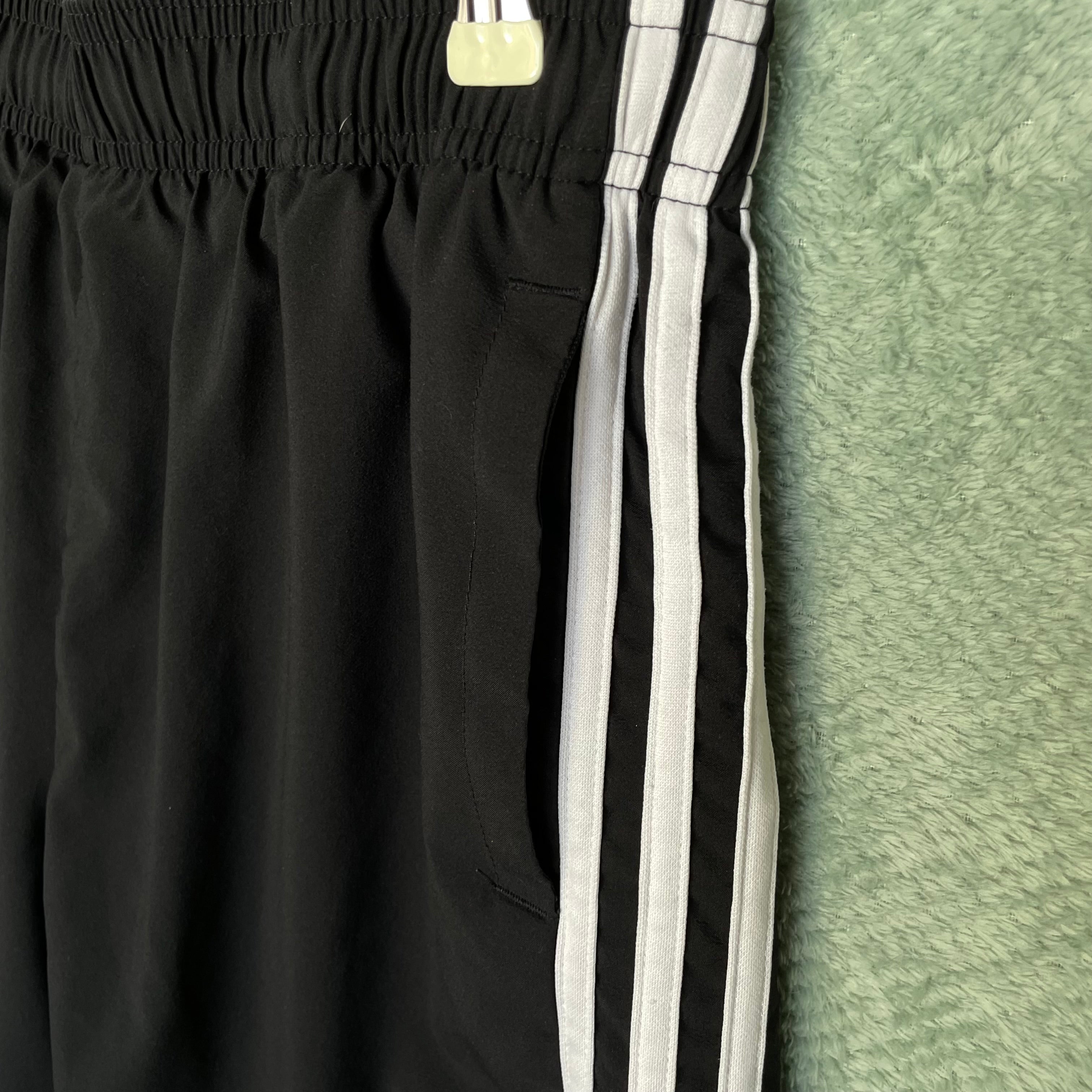Shorts Negro Adidas (13-14Y)