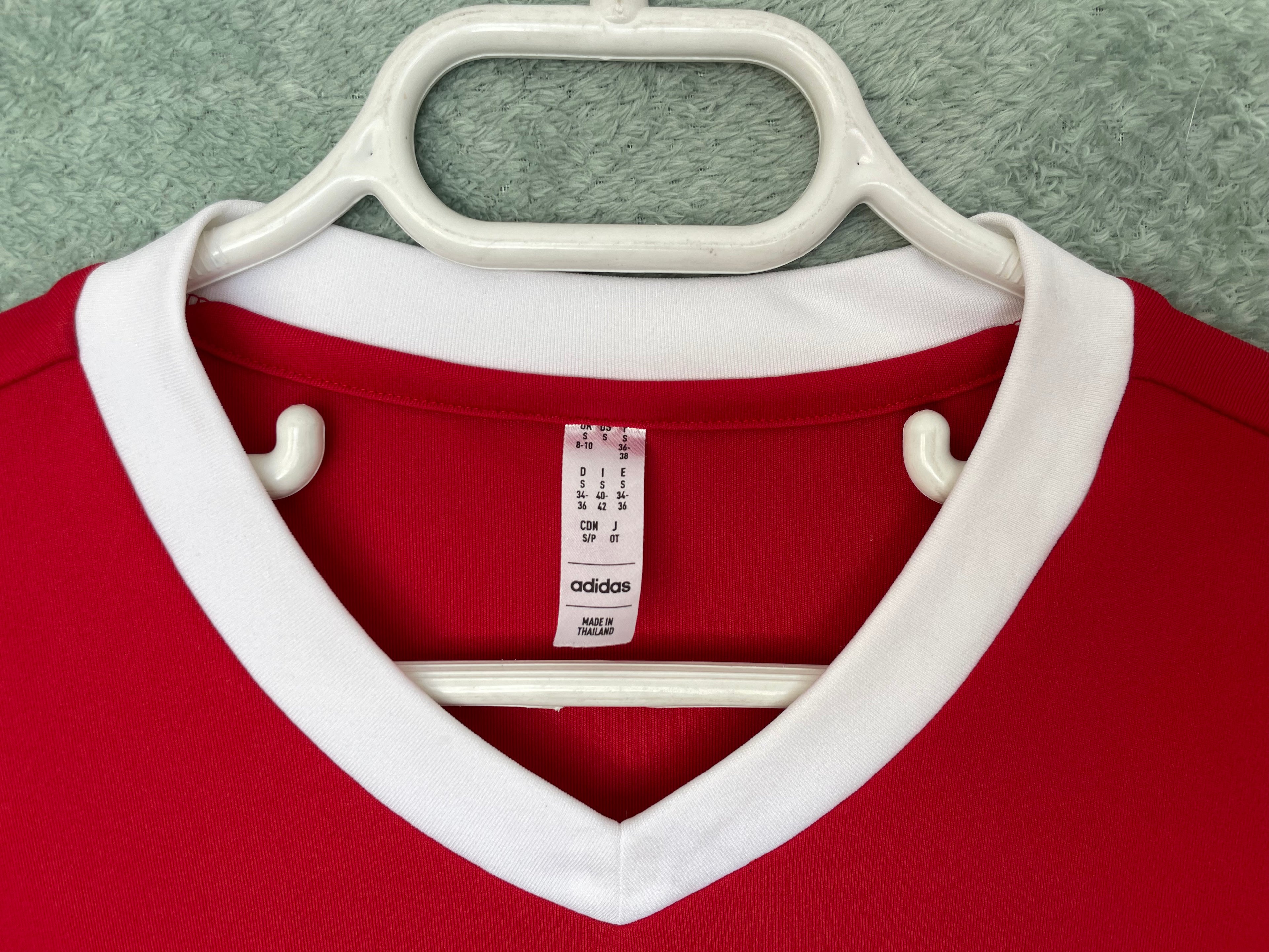 Playera Adidas AeroReady Roja (S 8-10)