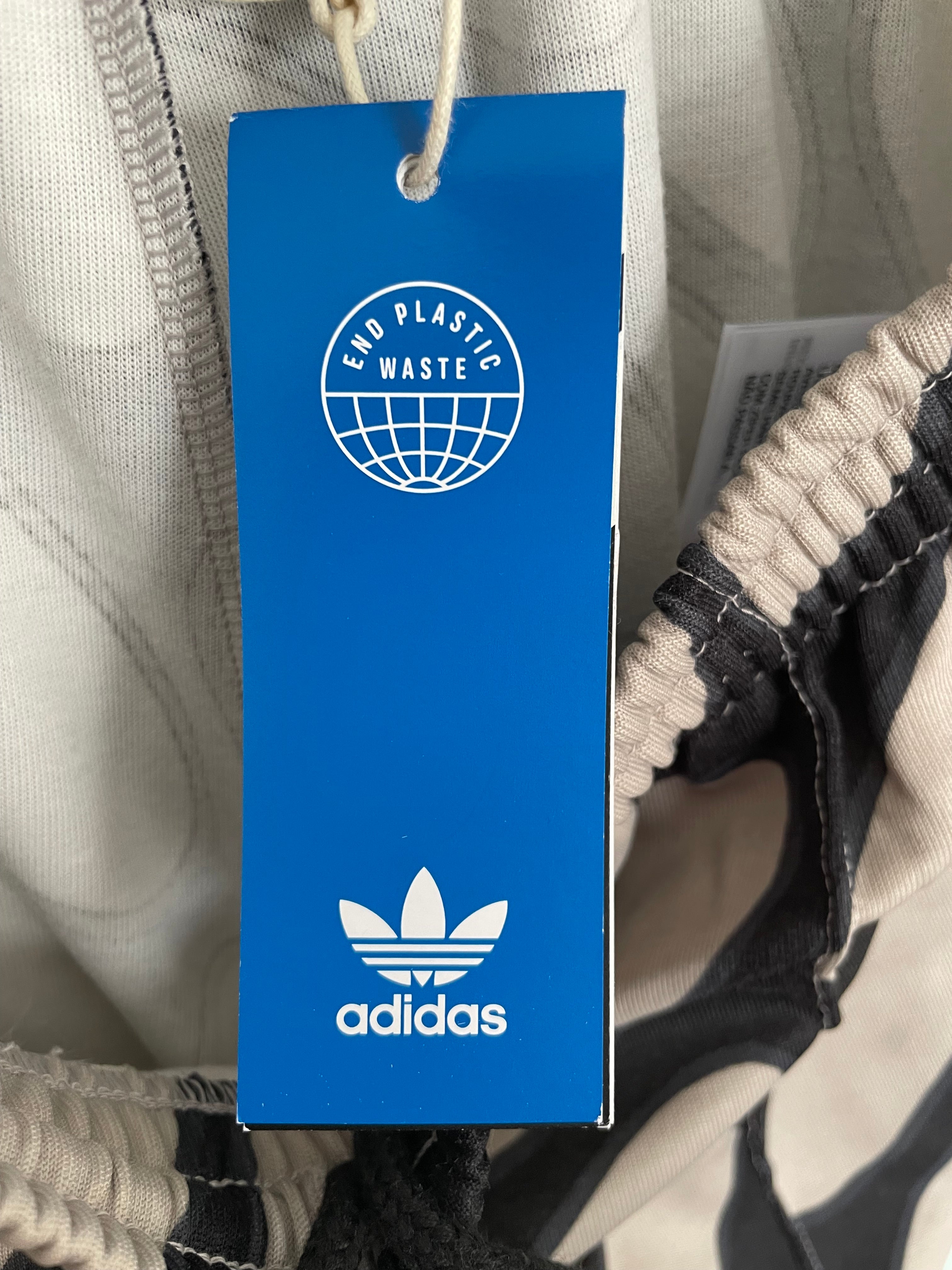 Pantalón deportivo Marimekko Adidas (M)