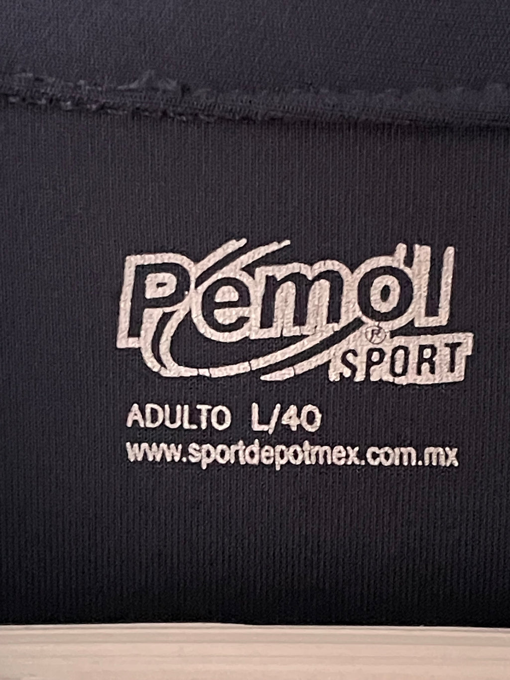 Chamarra deportiva Equipo AT (40)