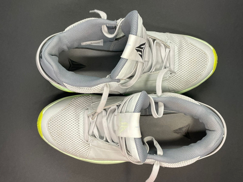 Tenis Nike para Basquetbol Modelo JA Morant 1 28MX